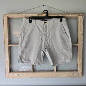 johnnie-O Light Gray Flat Front Shorts